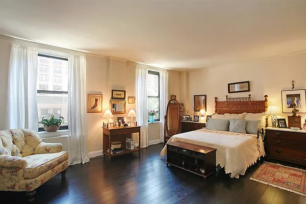 Sold by Corcoran | media 17