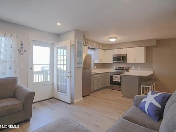 113 Lincoln Ave APT 2, Seaside Heights, NJ 08751