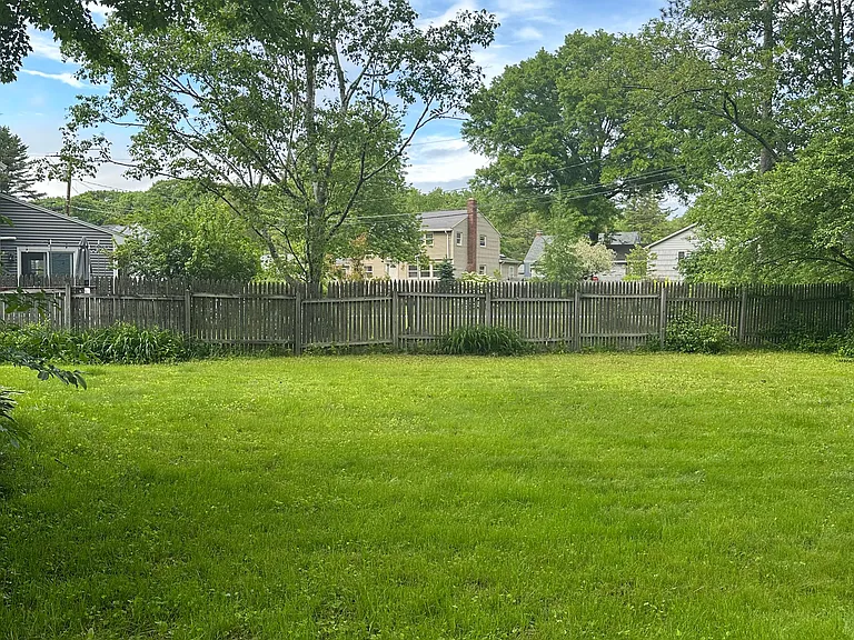86 Four Winds Rd — Photo 21