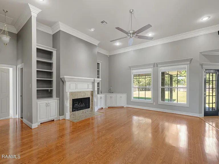 106 Anslem Dr — Photo 6