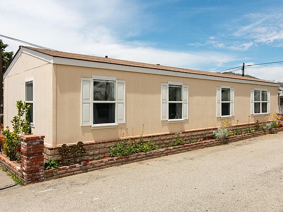 2nd image of 4197 N Ventura Ave #10