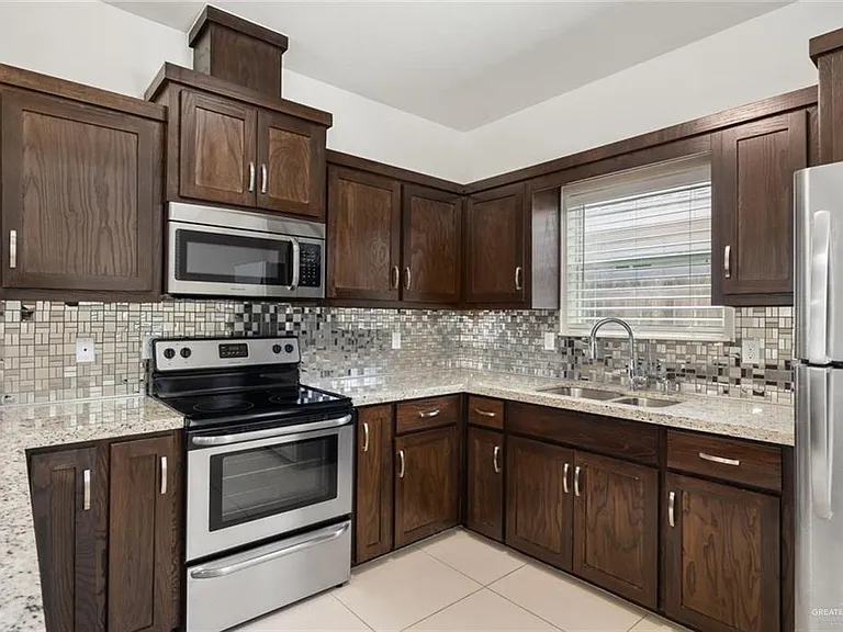 1709 W Garrison Dr #3 — Photo 4
