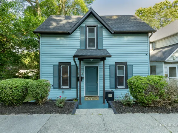 853 Prospect Ave NE, Grand Rapids, MI 49503