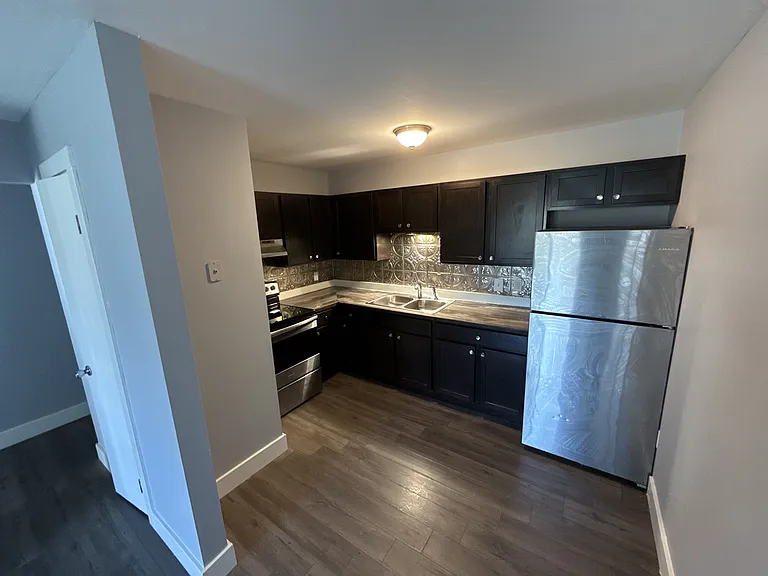 2900 Ayre St — Photo 11