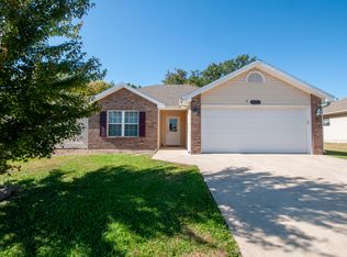 4103 Arctic Fox Dr, Columbia, MO 65202