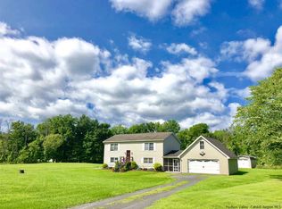 34 Tanhouse Brook Rd, Cottekill, NY 12419