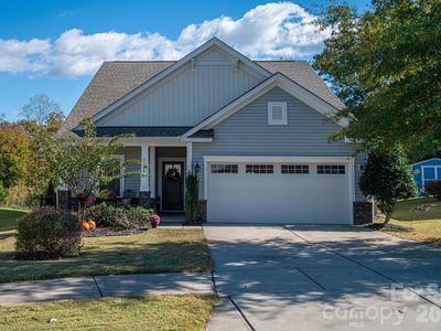 5128 Meadow Woods Dr, Lowell, NC, 28098