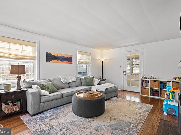 5th image of 1130 Prospect Ridge Blvd
