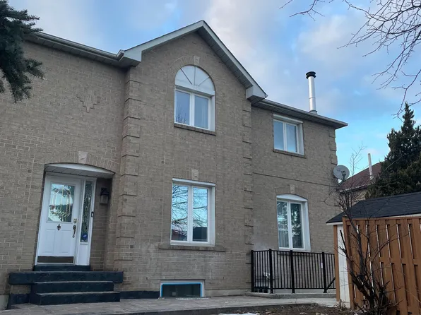 5245 Alicante St #Basement, Mississauga, ON L5V 1S9