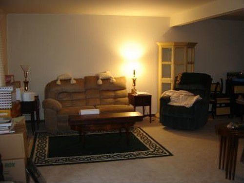 3rd image of 14517 87th Ave
