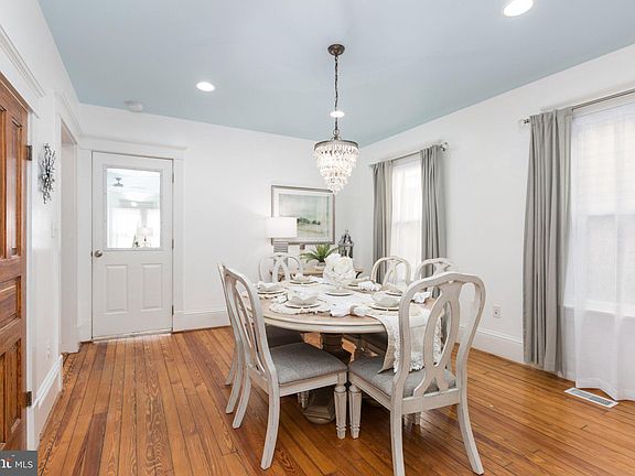 5th image of 124 Caroline St