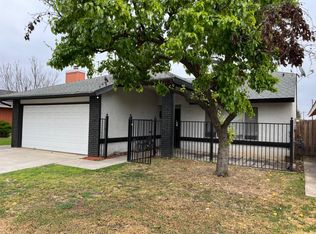 2446 N Marty Ave, Fresno, CA 93722