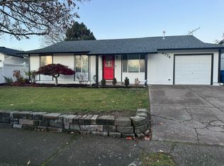 4774 Whitman Cir NE, Salem, OR 97305