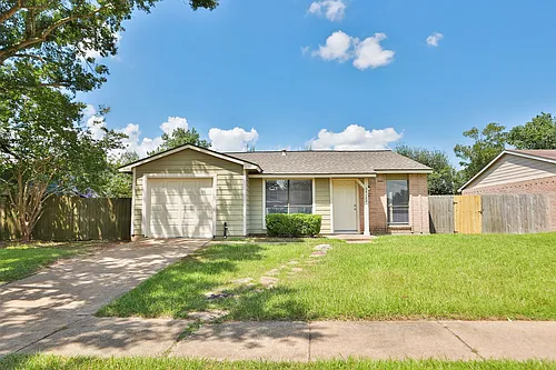 24122 Four Sixes Ln Photo 1