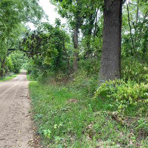 E 825 N State Line Rd, Howe, IN, 46746