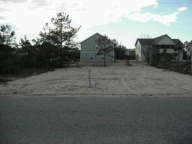 2nd image of Creek St