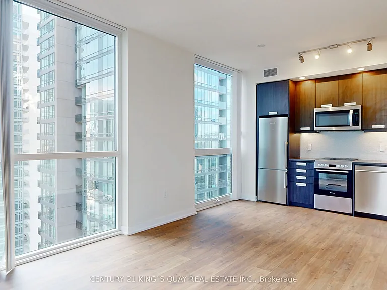 99 John St #3404 — Photo 13