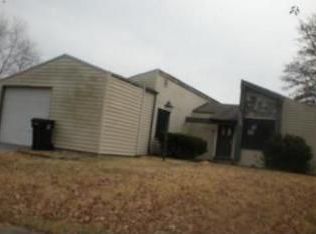3252 Mowing Green Dr #D, Florissant, MO 63031