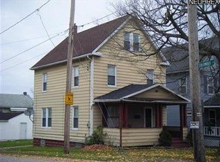 131 Elm St, Struthers, OH 44471