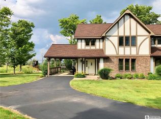 8258 Canterbury Dr, Clymer, NY 14724