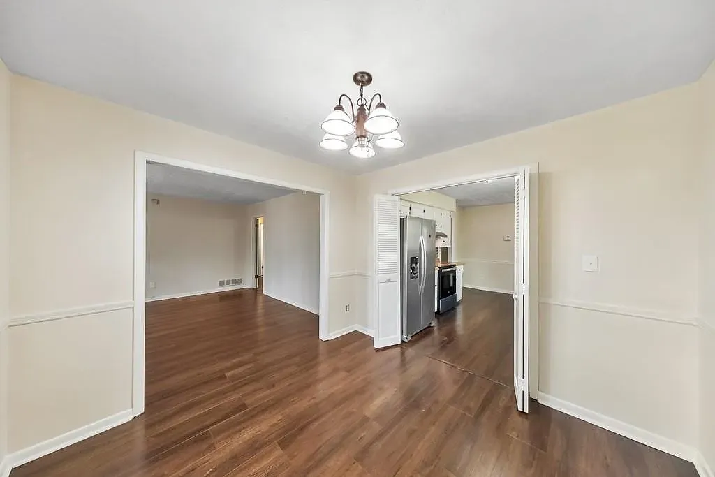 3 bed, 1610 sqft, $2,200 — Photo 1