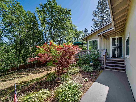 2nd image of 20443 Sherry Ct