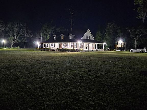 5th image of 89 Mann Rd