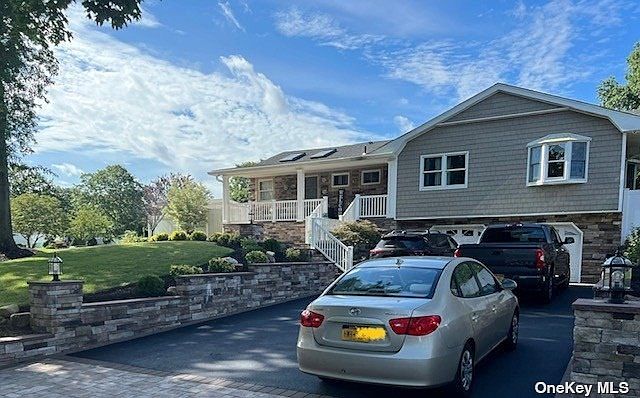 2nd image of 2 Terrace Dr