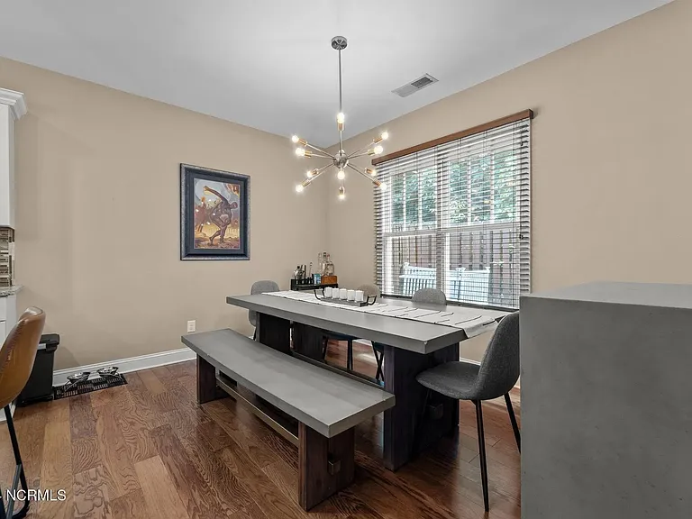 177 Pinebranch Ct — Photo 13