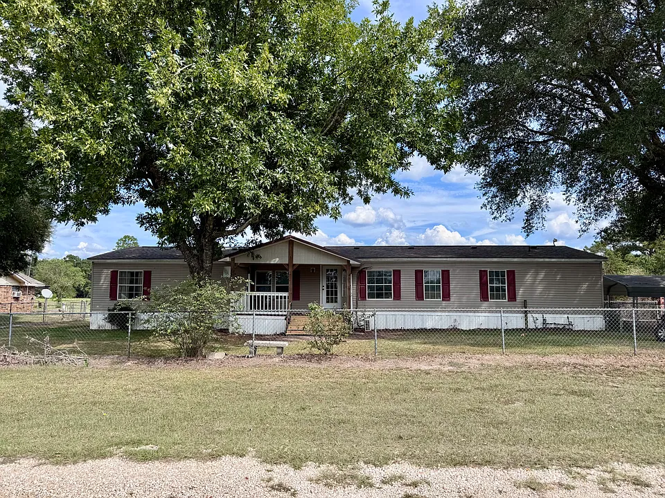 235 Longacre Rd