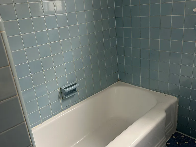 924 N Roman St — Photo 8