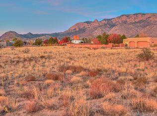 Corona Ave NE, Albuquerque, NM 87122