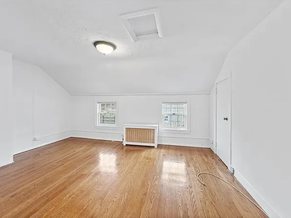 (undisclosed Address), Irvington, NY 10533