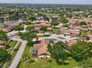 1240 Summit Place Cir APT A, West Palm Beach, FL 33415