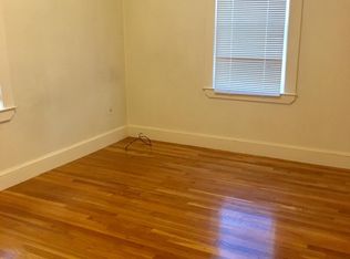 9 Dartmouth St, Quincy, MA 02169