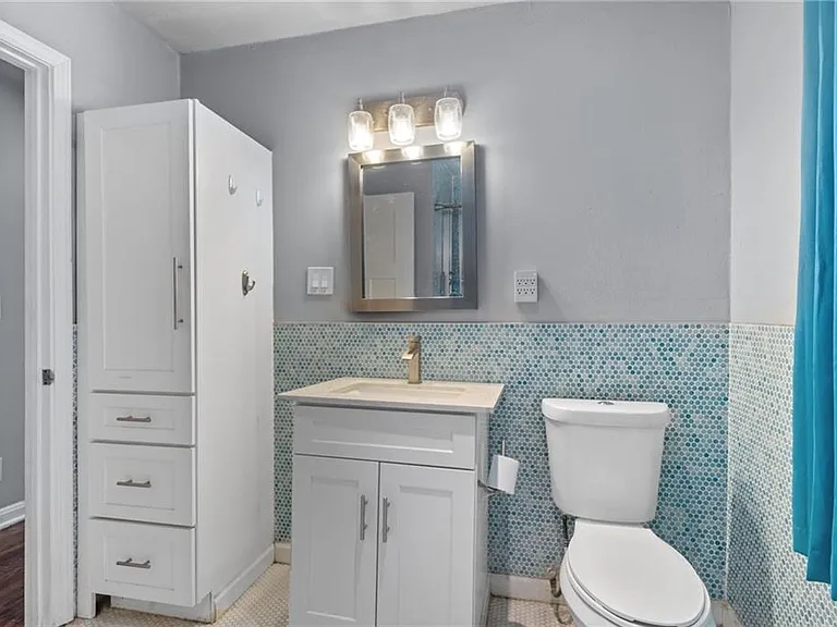 2105 Fortview Rd — Photo 28