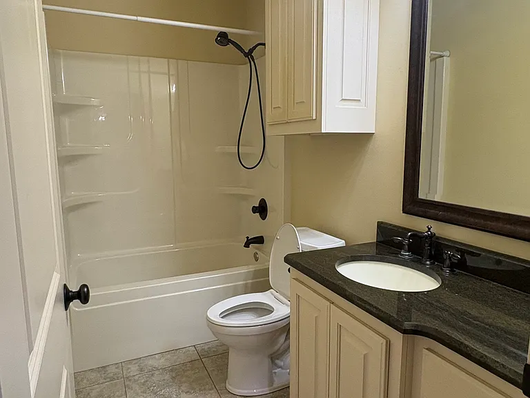 613 Janna Dr — Photo 7