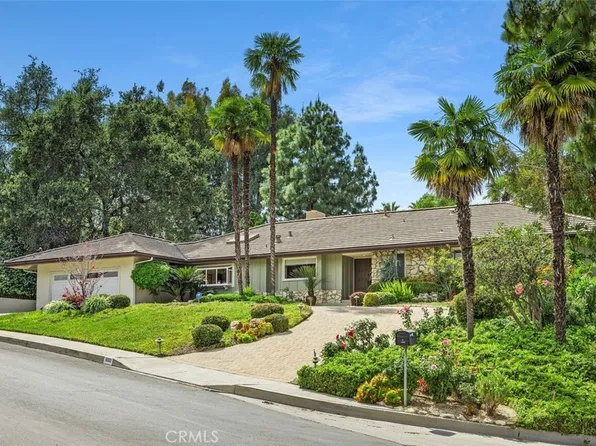 16903 Oak View Dr, Encino, CA 91436