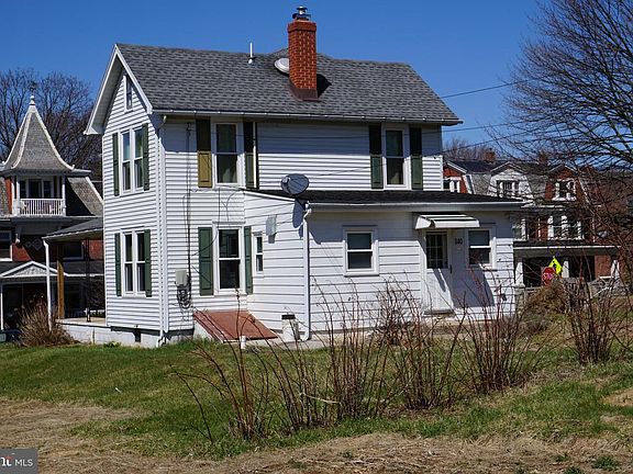 3rd image of 340 E Main St
