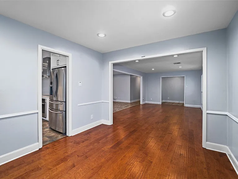 3415 Freshmeadows Dr — Photo 8