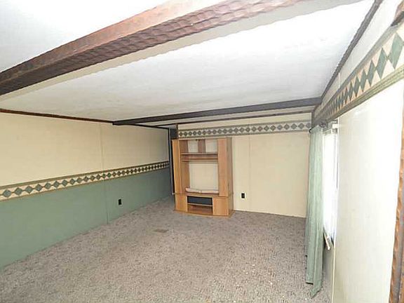 5th image of 1324 Sweitzer St Lot A7