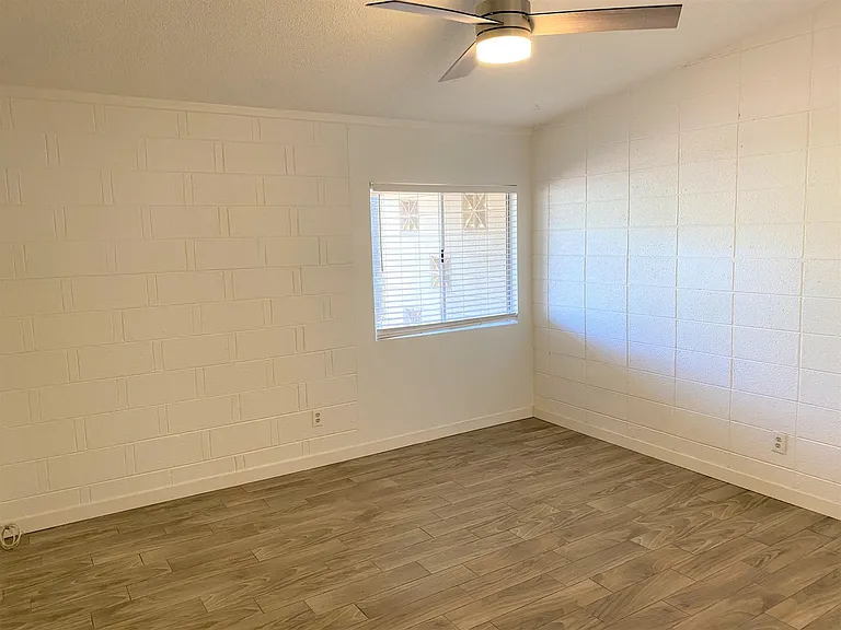 7035 E Wilshire Dr — Photo 8