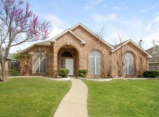 2709 Ridgeview Dr, Sachse, TX 75048
