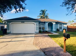 15569 Horseshoe Ln, Fort Myers, FL 33905