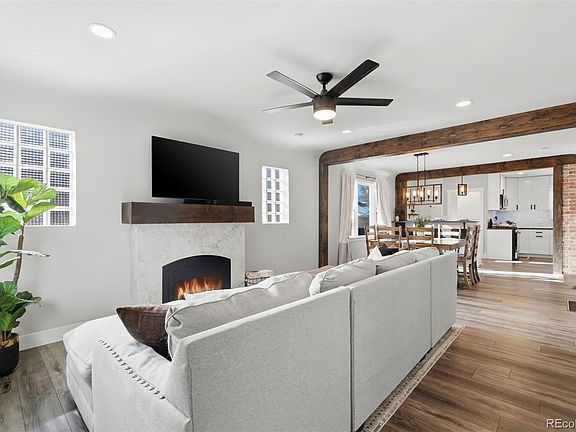 4th image of 3939 Wyandot Street