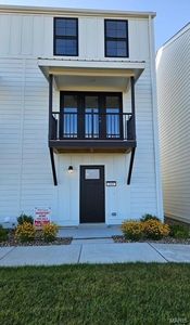 108 Canal Cottage Alley St, Charles, MO, 63301