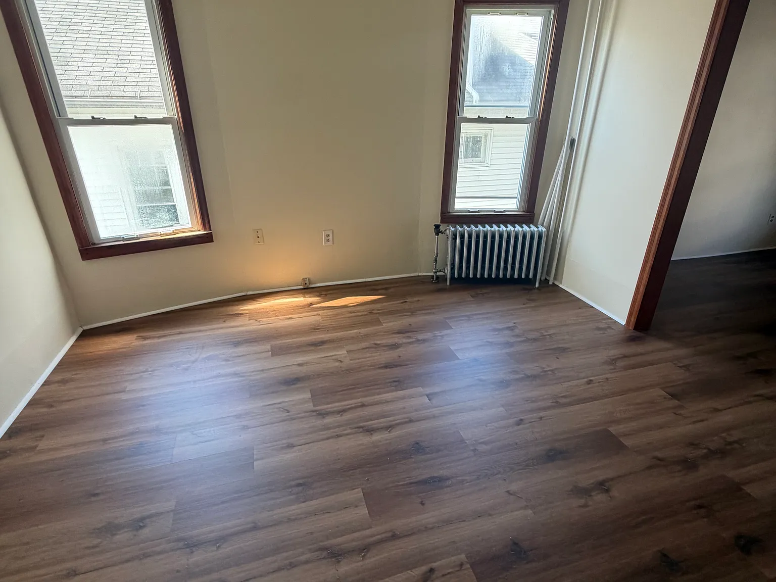 3 bed, 1234 sqft, $1,145 — Photo 2