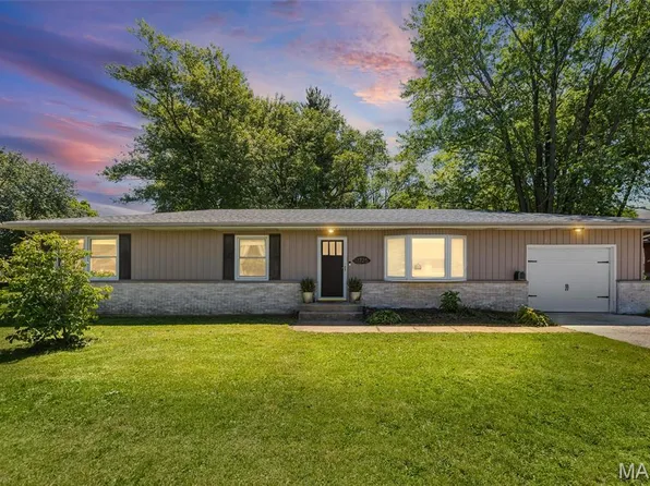 1725 West Blvd, Belleville, IL 62221