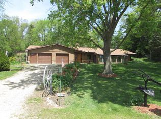 30010 Front St, Burlington, WI 53105