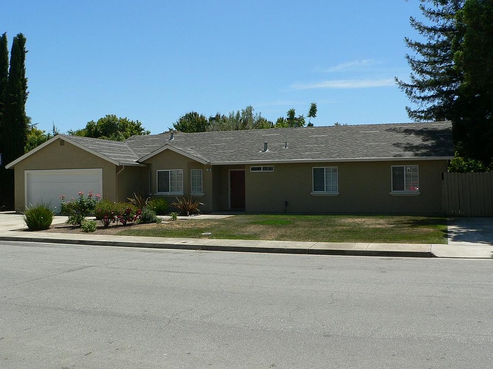 1st image of 500 Ronan Ave